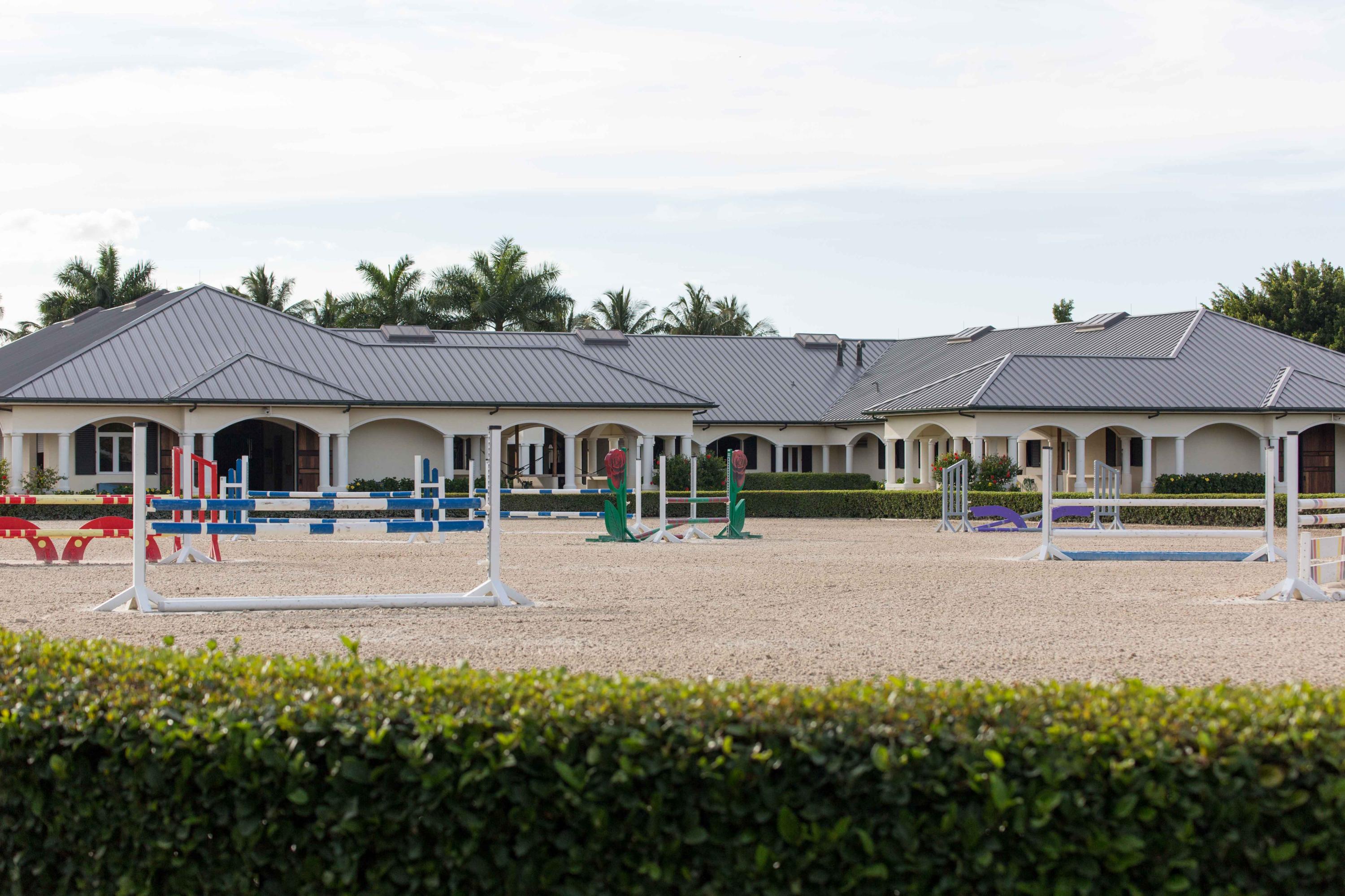 GRAND PRIX FARMS - Residential