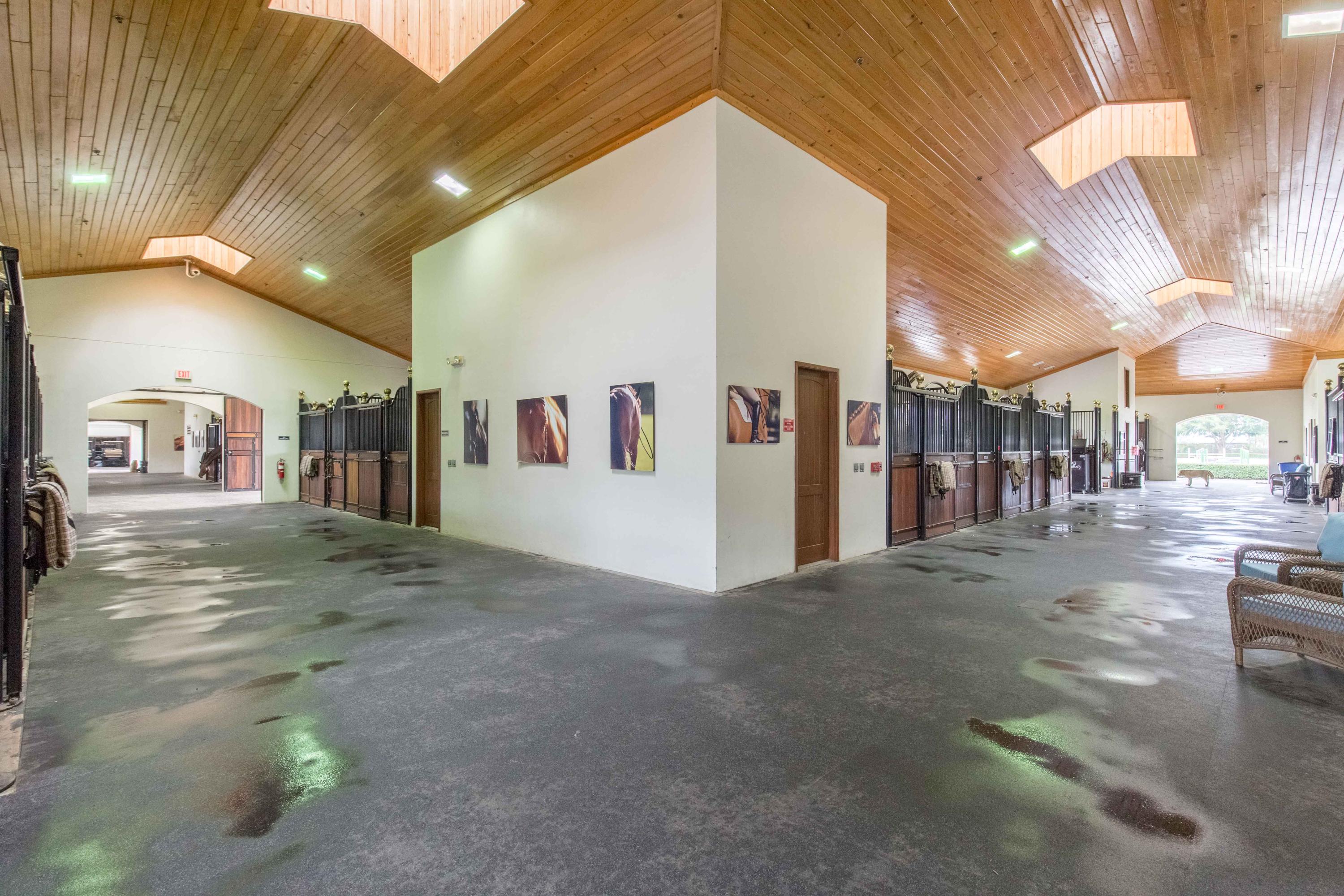 GRAND PRIX FARMS - Residential