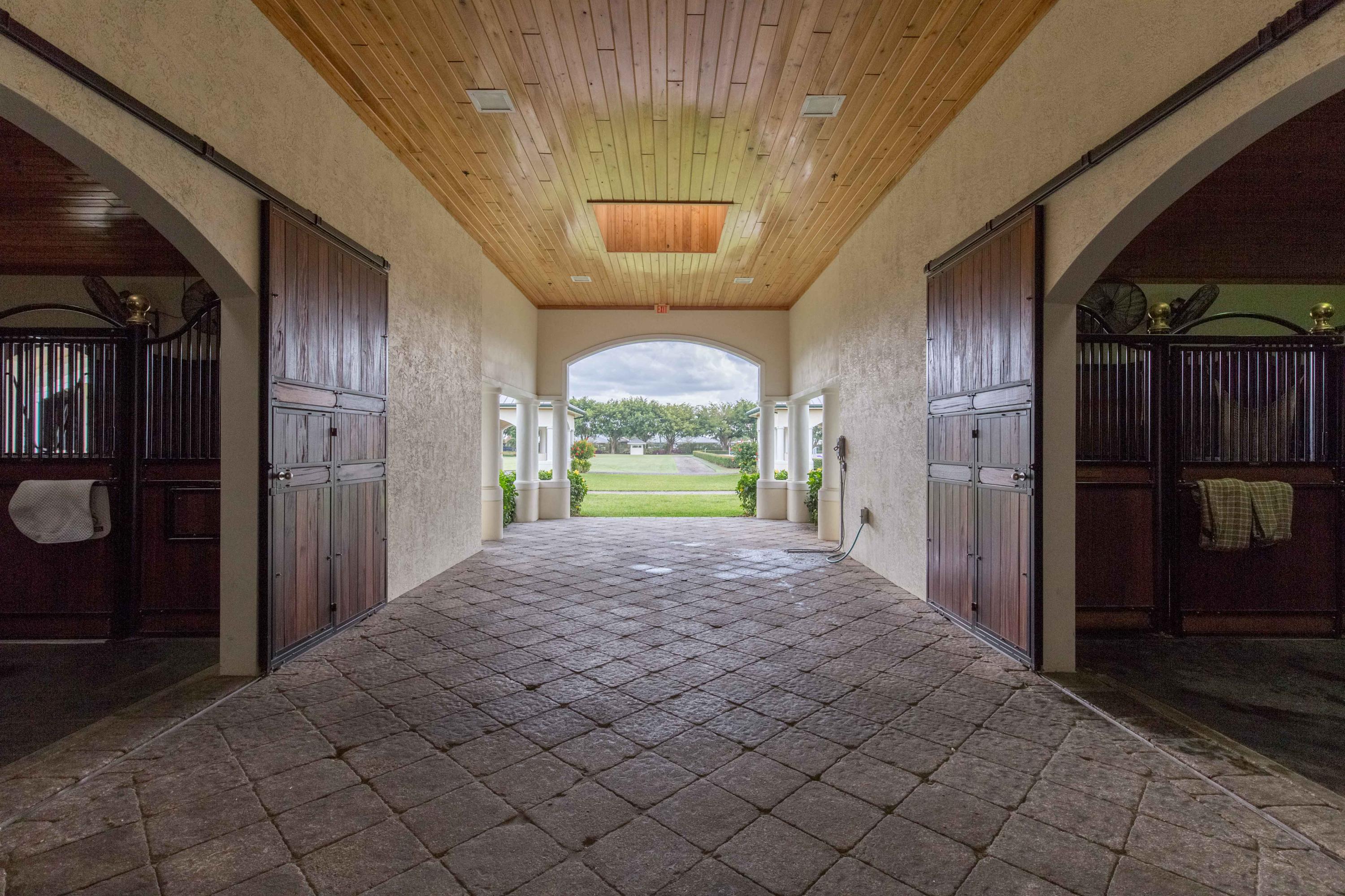 GRAND PRIX FARMS - Residential