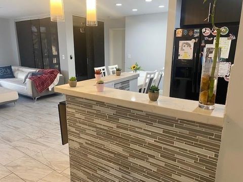2581 Carambola Cir Pompano Beach FL 33066