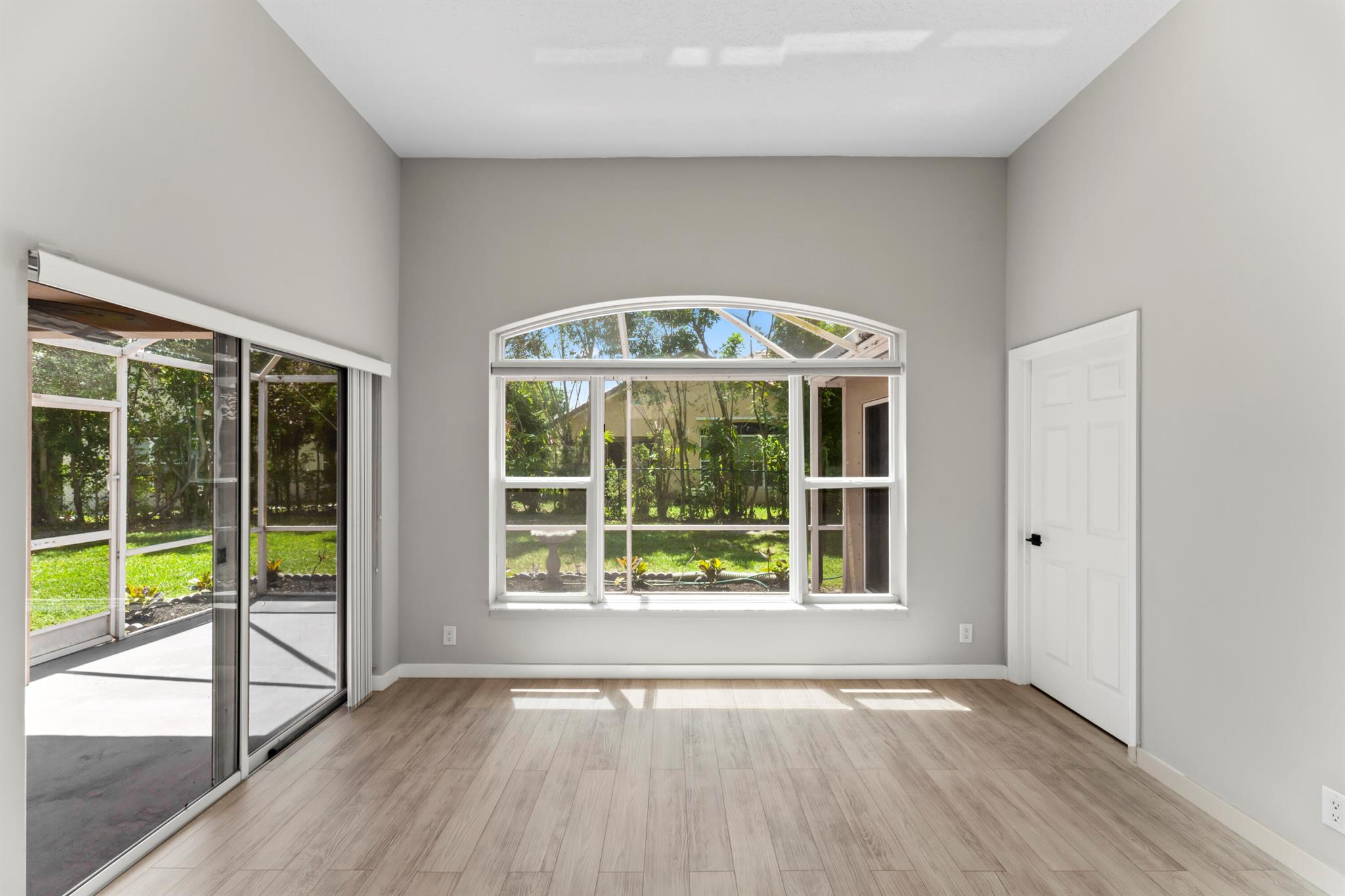 View photos, virtual tours, details... 2022 Bonisle Circle