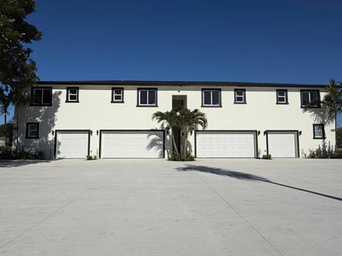 1112 Whitepine Drive 1114 Wellington FL 33414