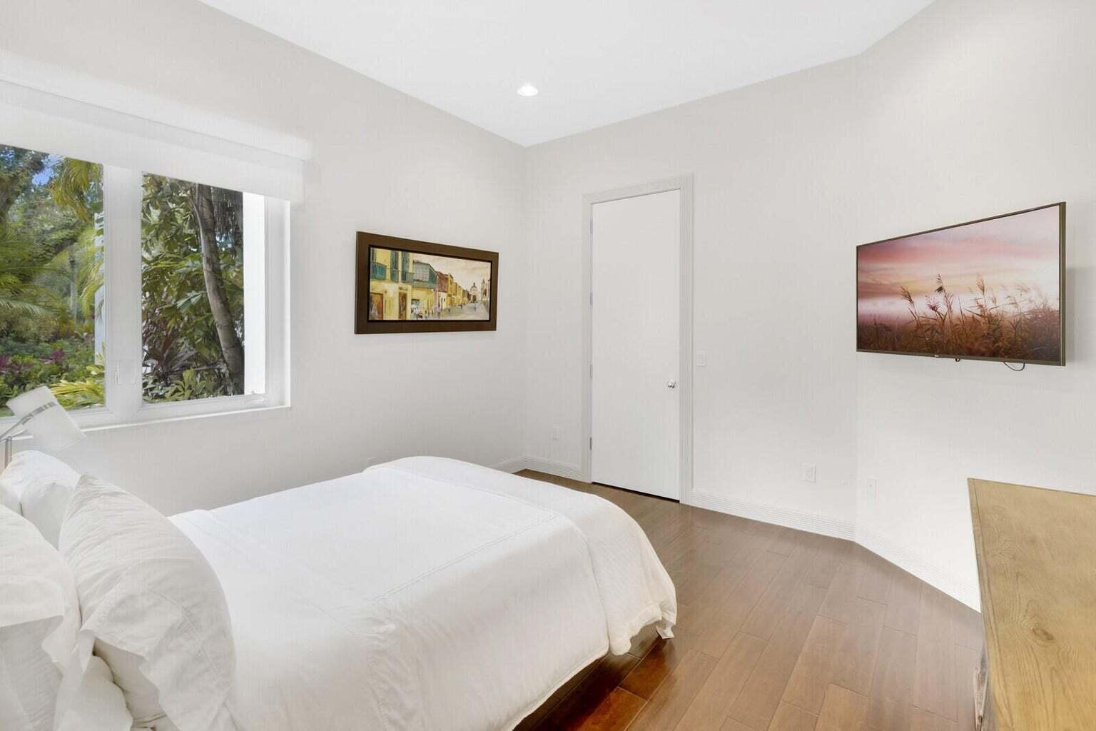 BROOKSIDE 4 - Residential