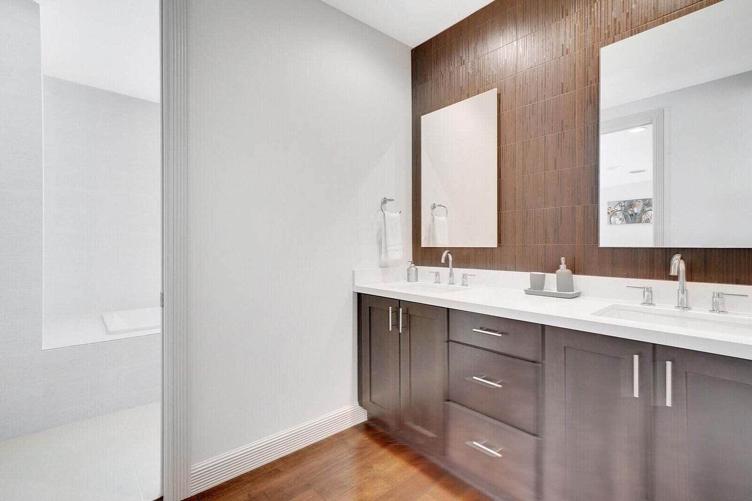 BROOKSIDE 4 - Residential