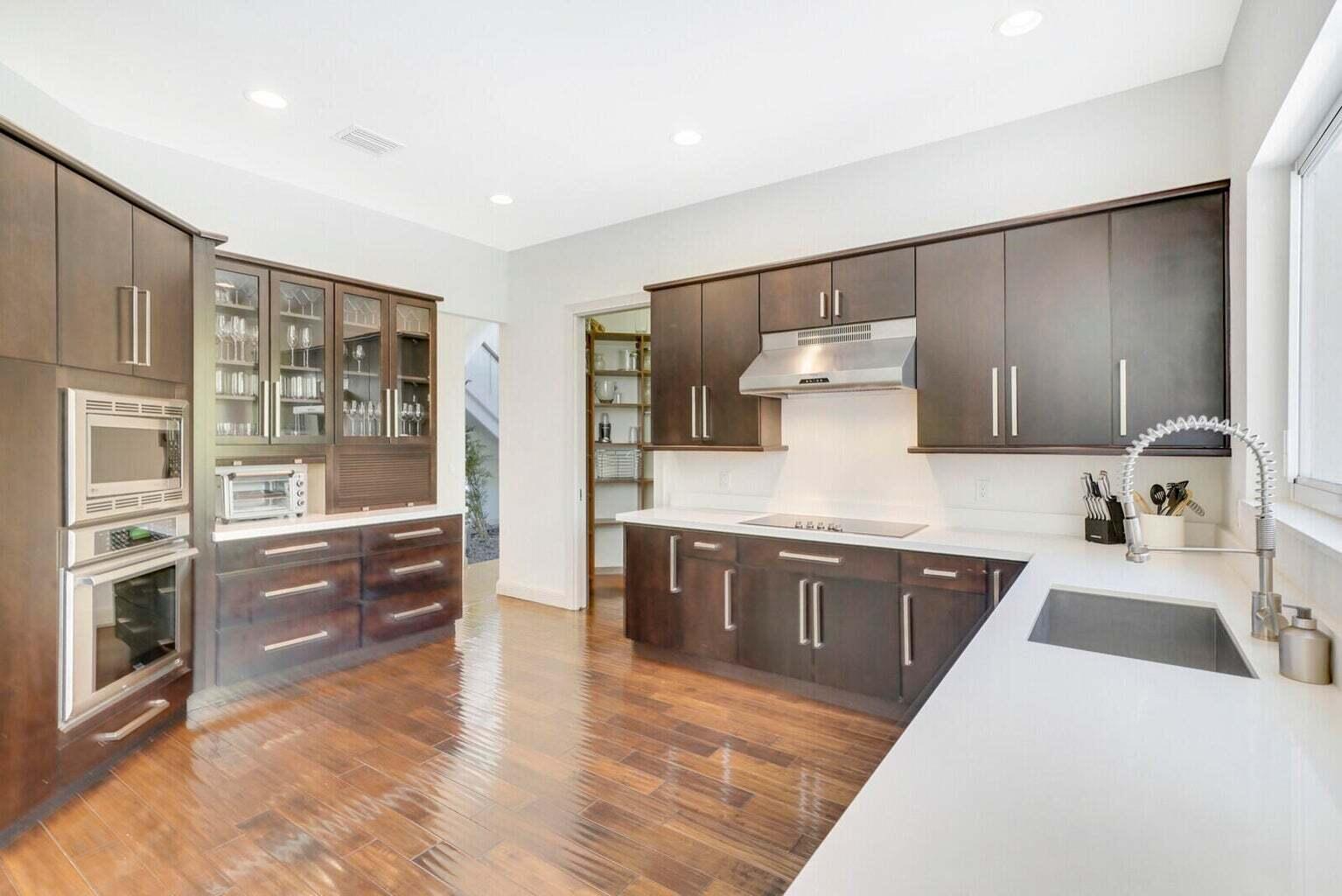 BROOKSIDE 4 - Residential