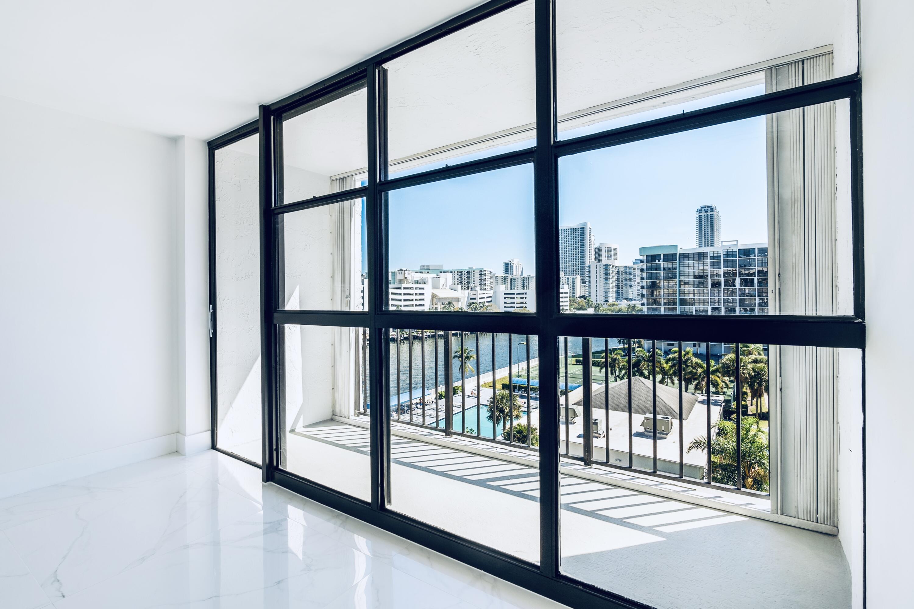 TOWERS OF OCEANVIEW SOUTH - Residential