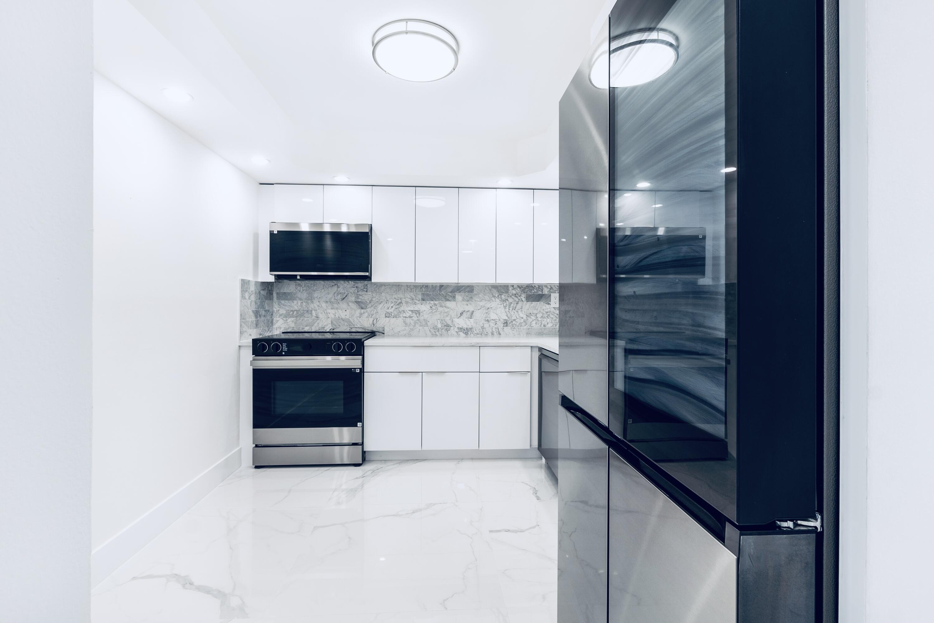 TOWERS OF OCEANVIEW SOUTH - Residential