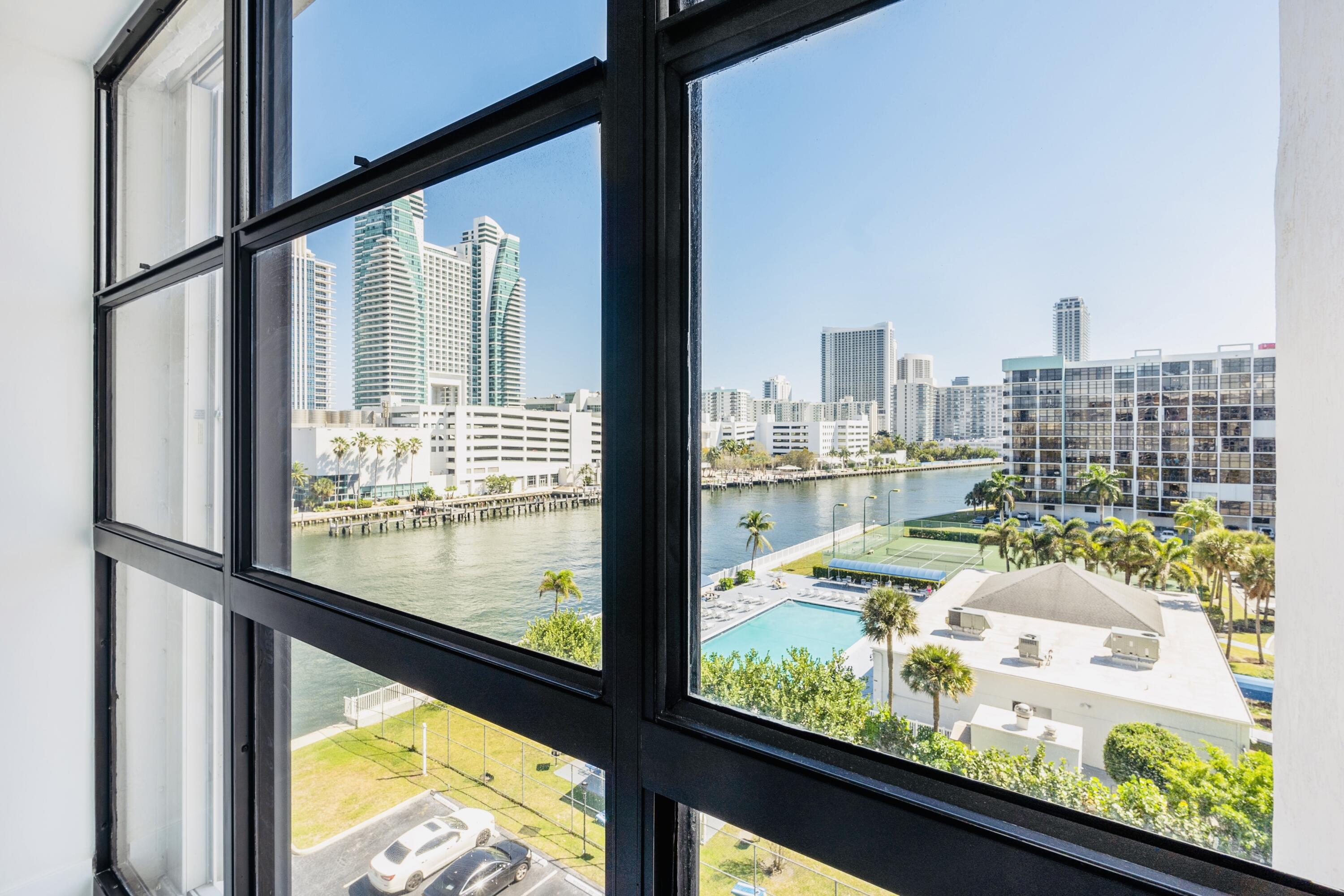 TOWERS OF OCEANVIEW SOUTH - Residential