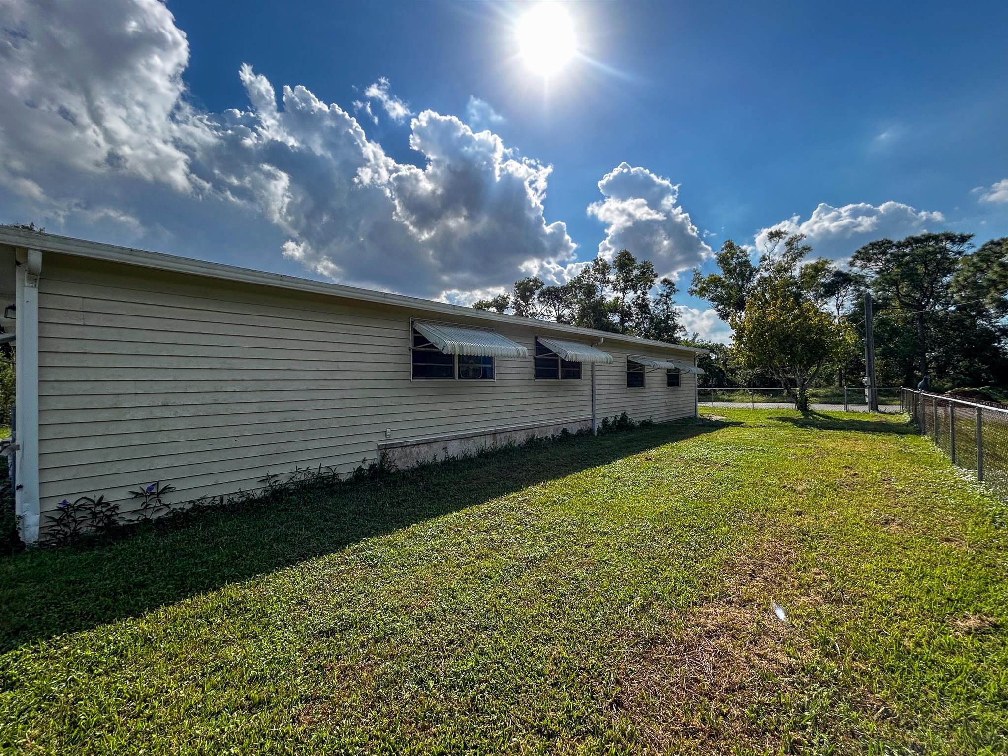 BROWNING'S - Residential