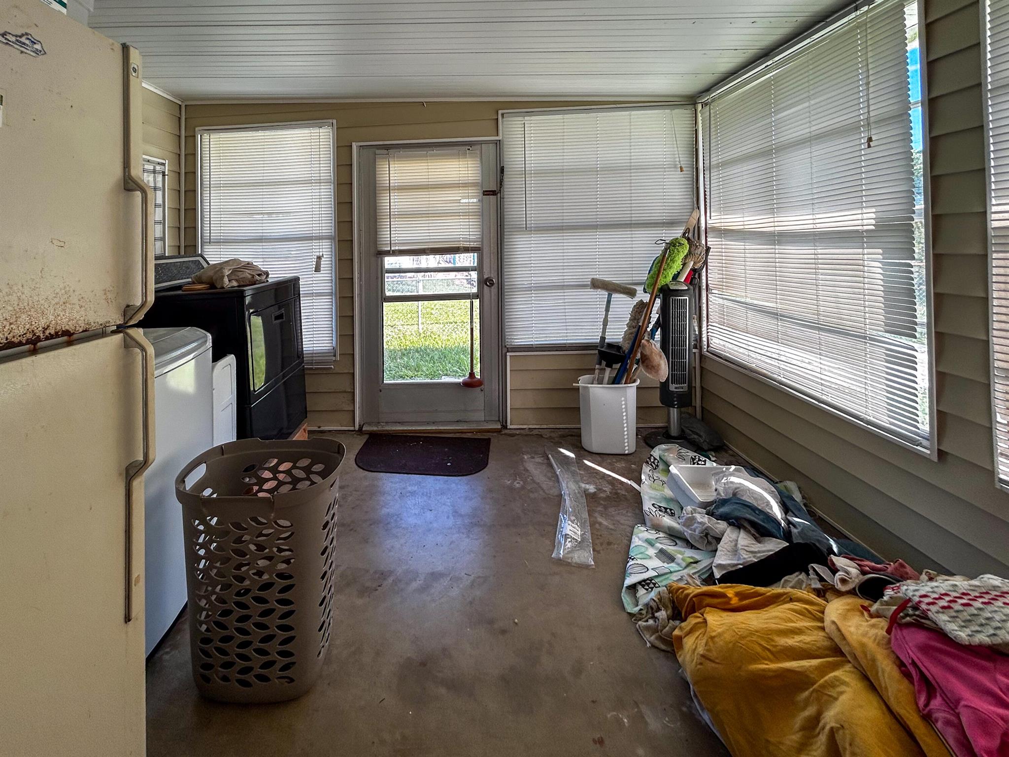 BROWNING'S - Residential