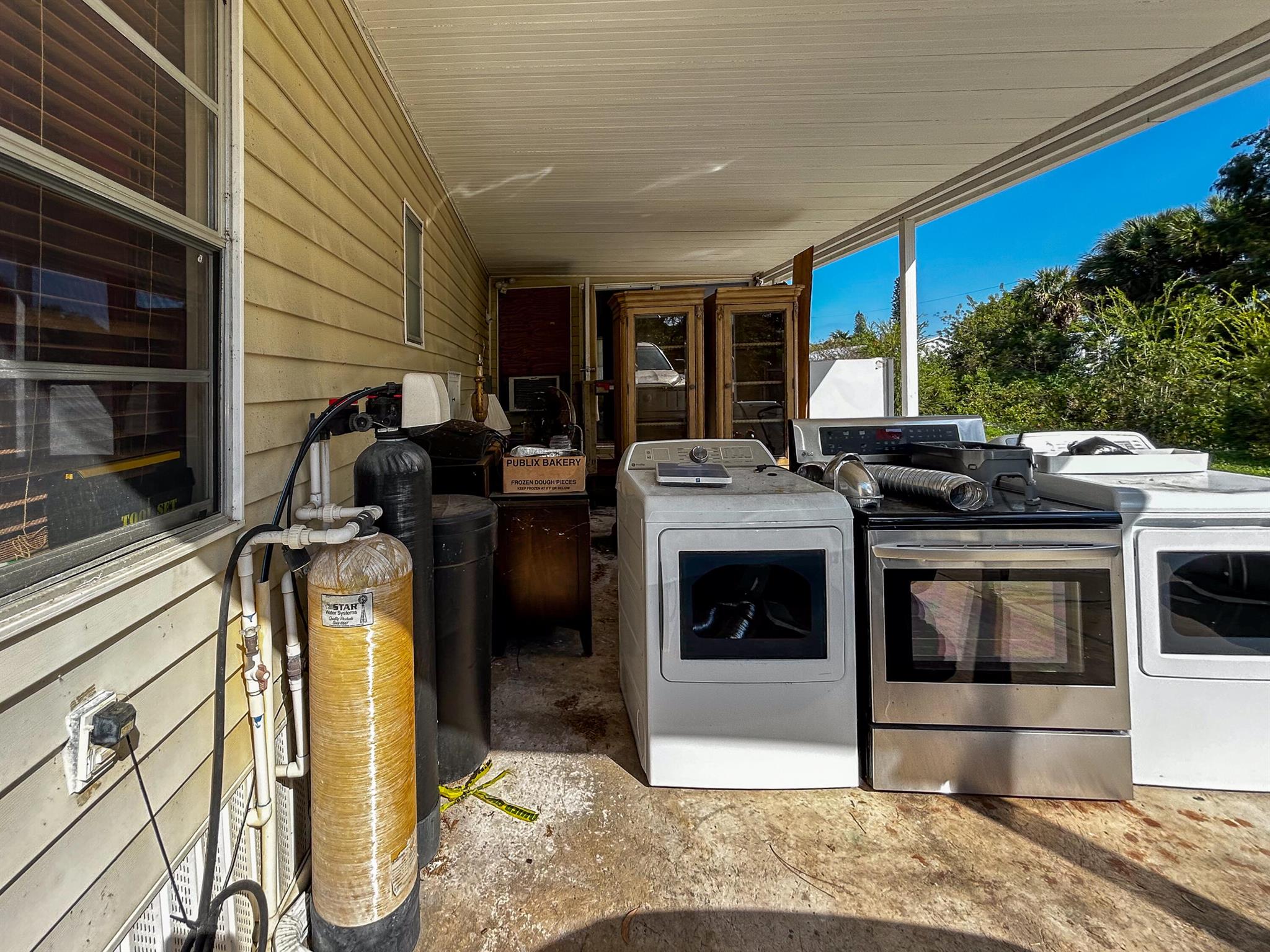 BROWNING'S - Residential