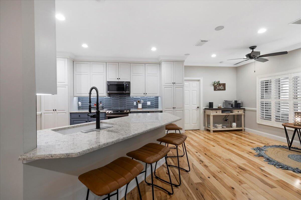 INDIAN OAKS SUBDIVISION - Residential