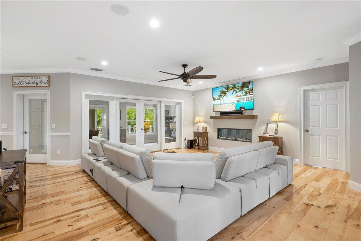 INDIAN OAKS SUBDIVISION - Residential