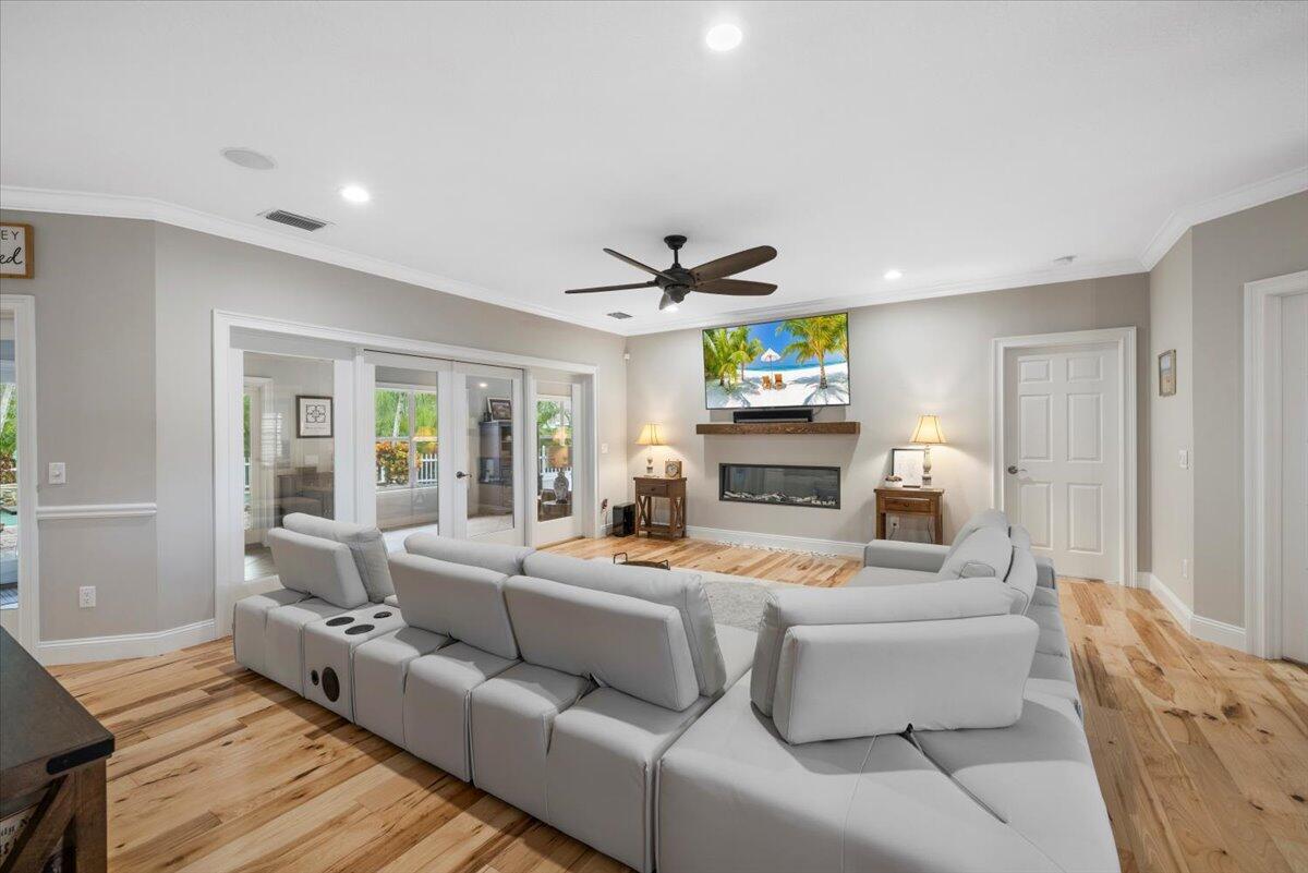 INDIAN OAKS SUBDIVISION - Residential