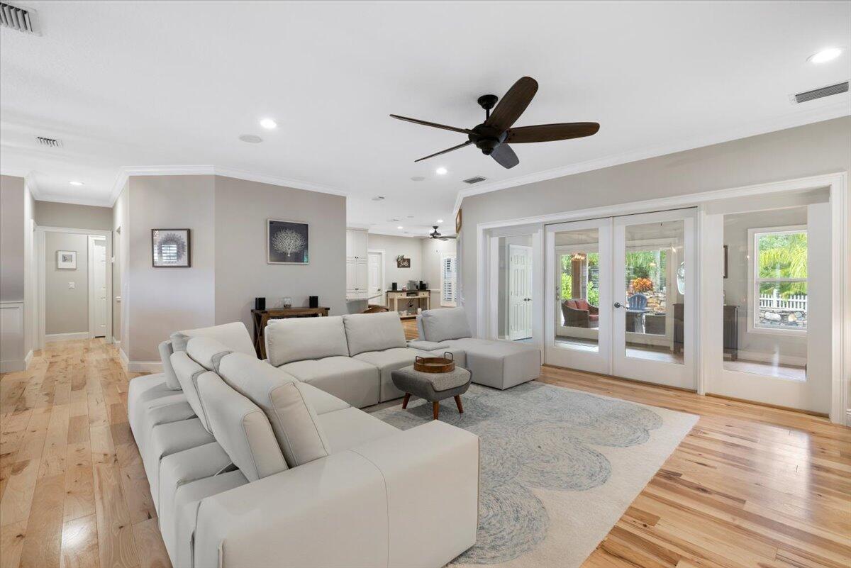INDIAN OAKS SUBDIVISION - Residential