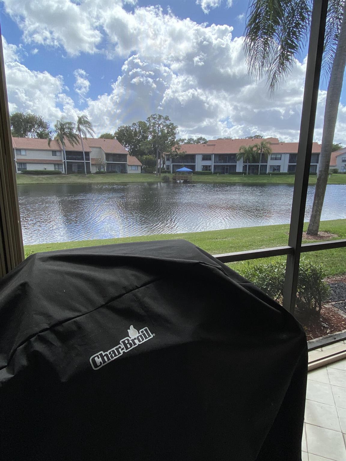 COACH HOUSES OF TOWN PLAC - Residential Lease