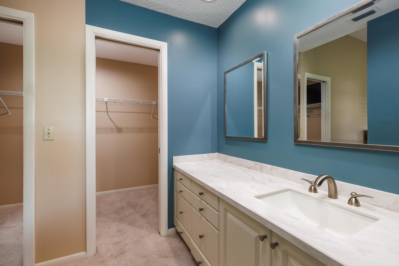 QUAIL MEADOW AT MARTIN DOWNS (AKA MARTIN DOWNS PLA - Residential