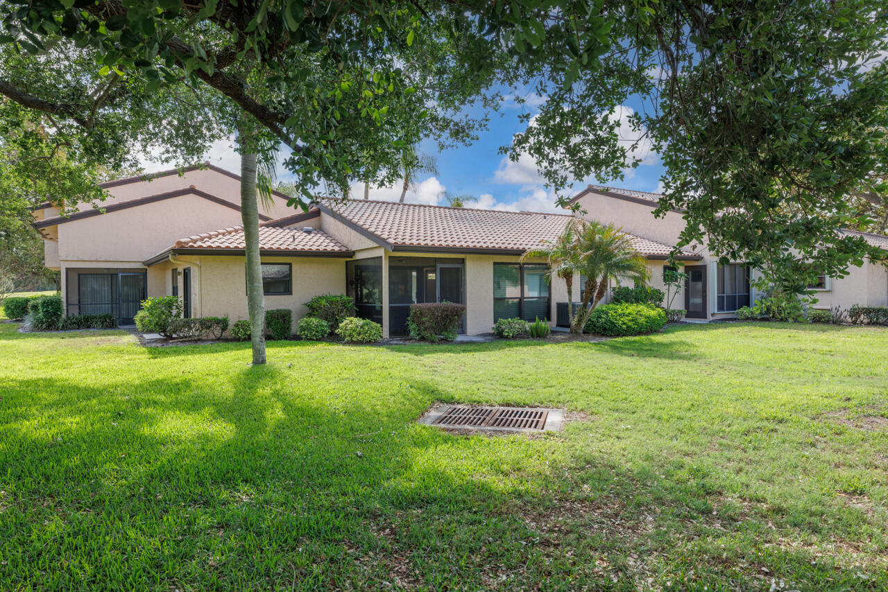 QUAIL MEADOW AT MARTIN DOWNS (AKA MARTIN DOWNS PLA - Residential