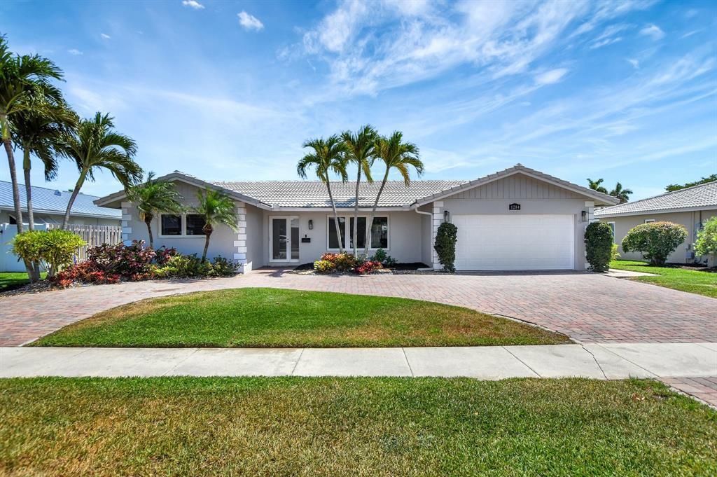 Photo of 1284 SW 13th Drive, Boca Raton, FL 33486 (MLS # R10998786)