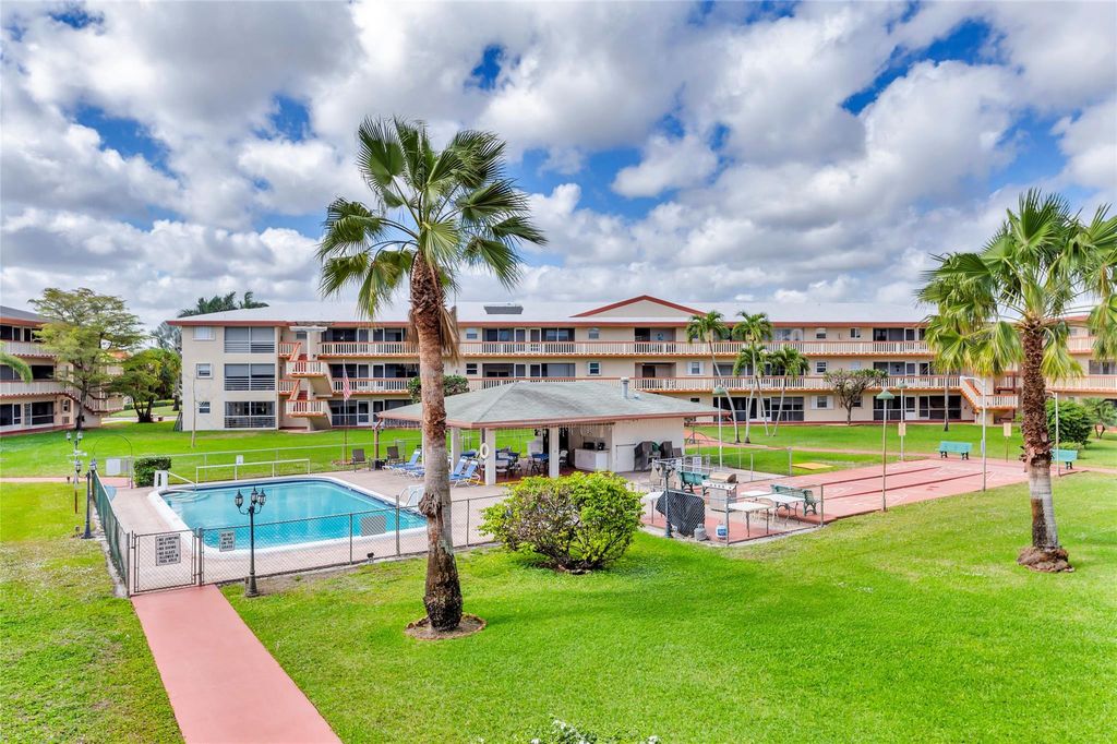 Photo of 5300 Washington Street #C318, Hollywood, FL 33021 (MLS # F10556732)