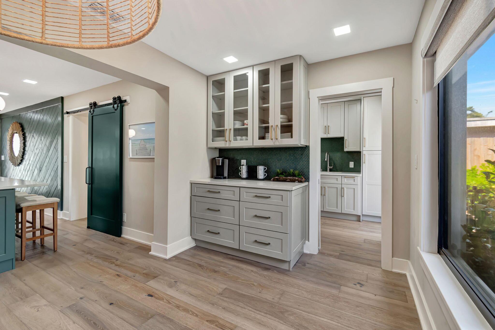 HIGH POINT - Residential