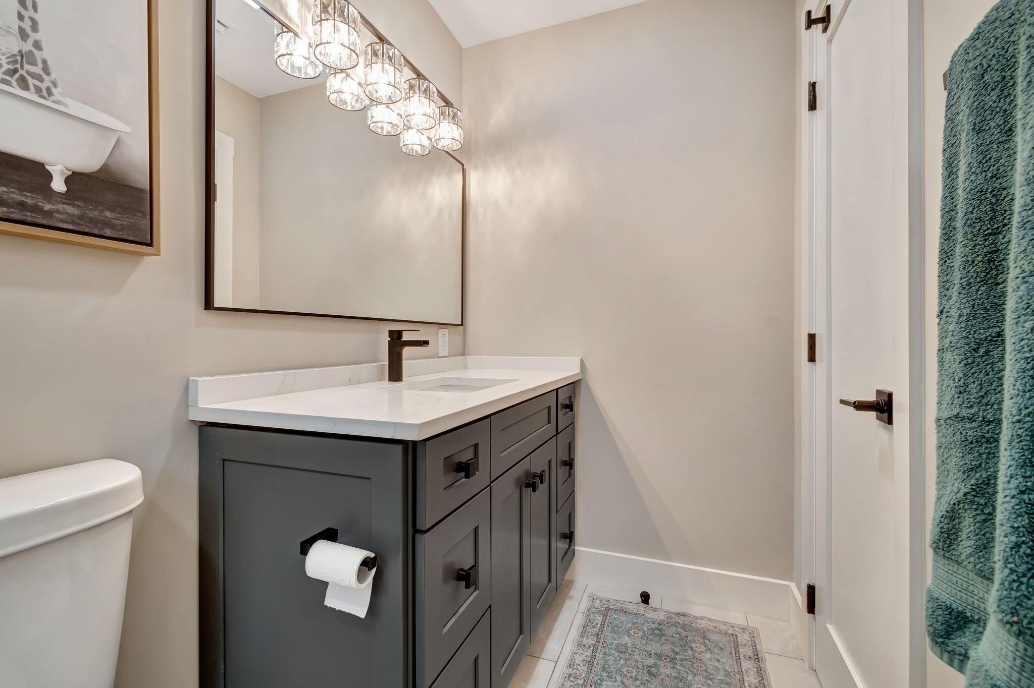 HIGH POINT - Residential