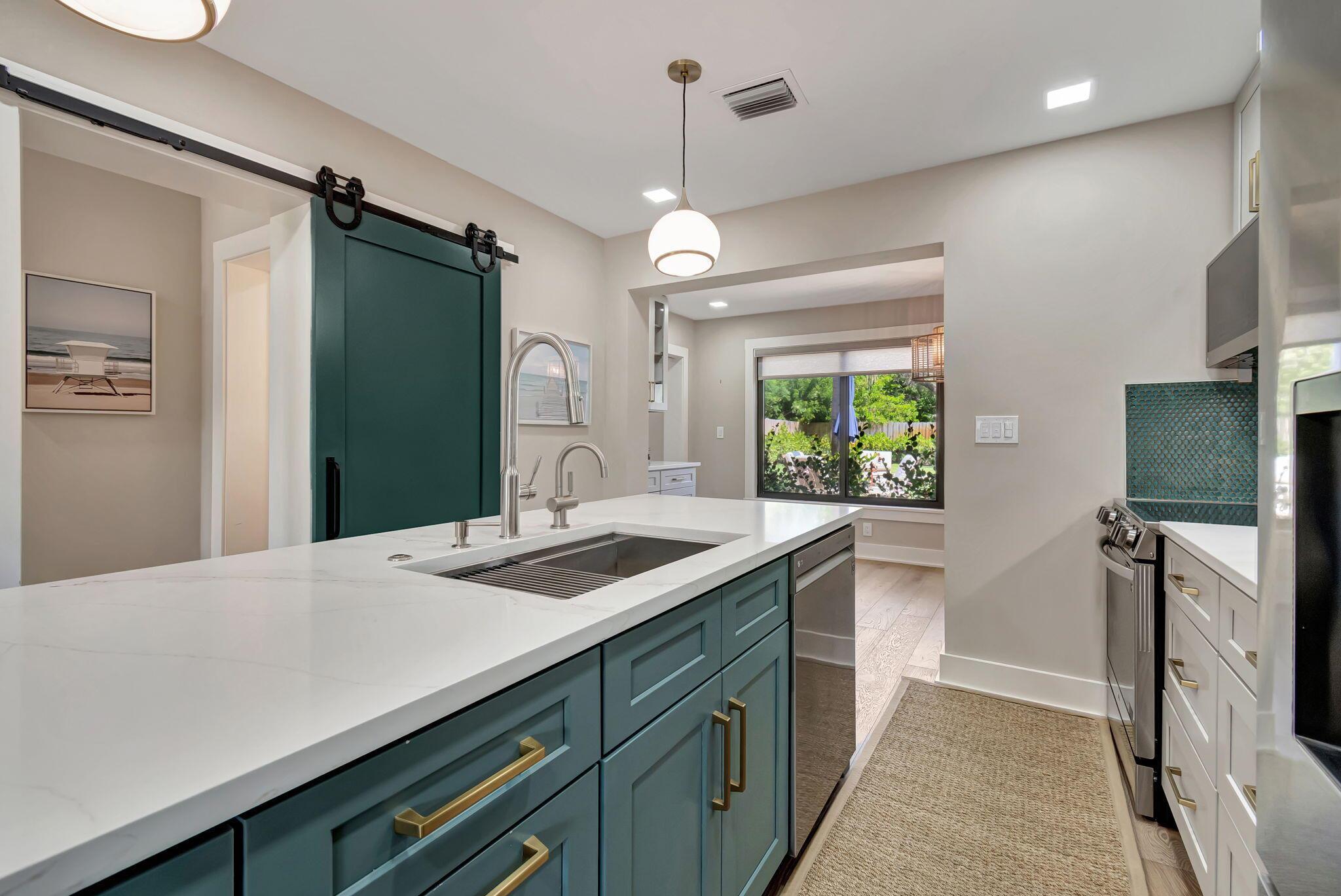 HIGH POINT - Residential