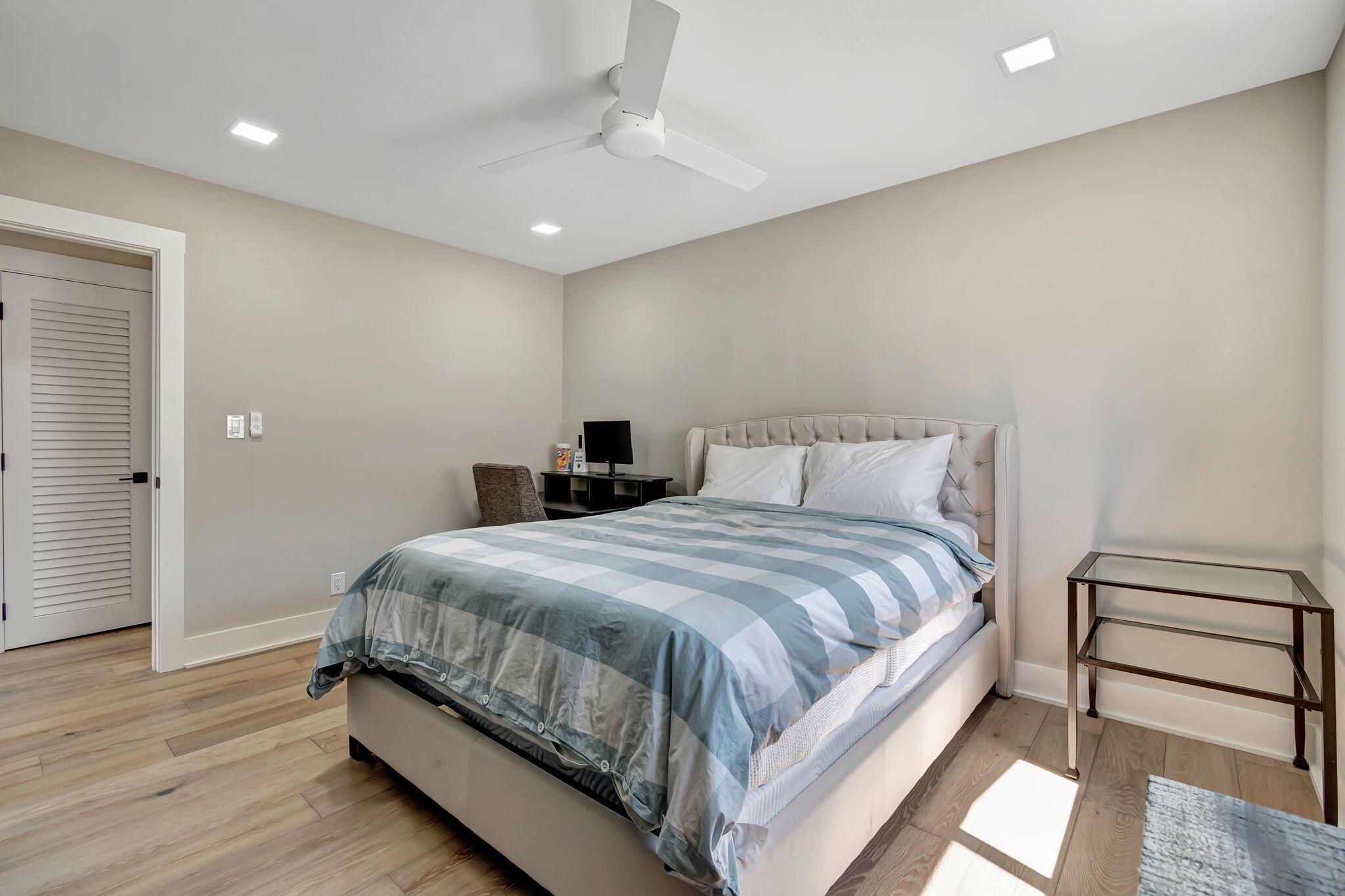 HIGH POINT - Residential
