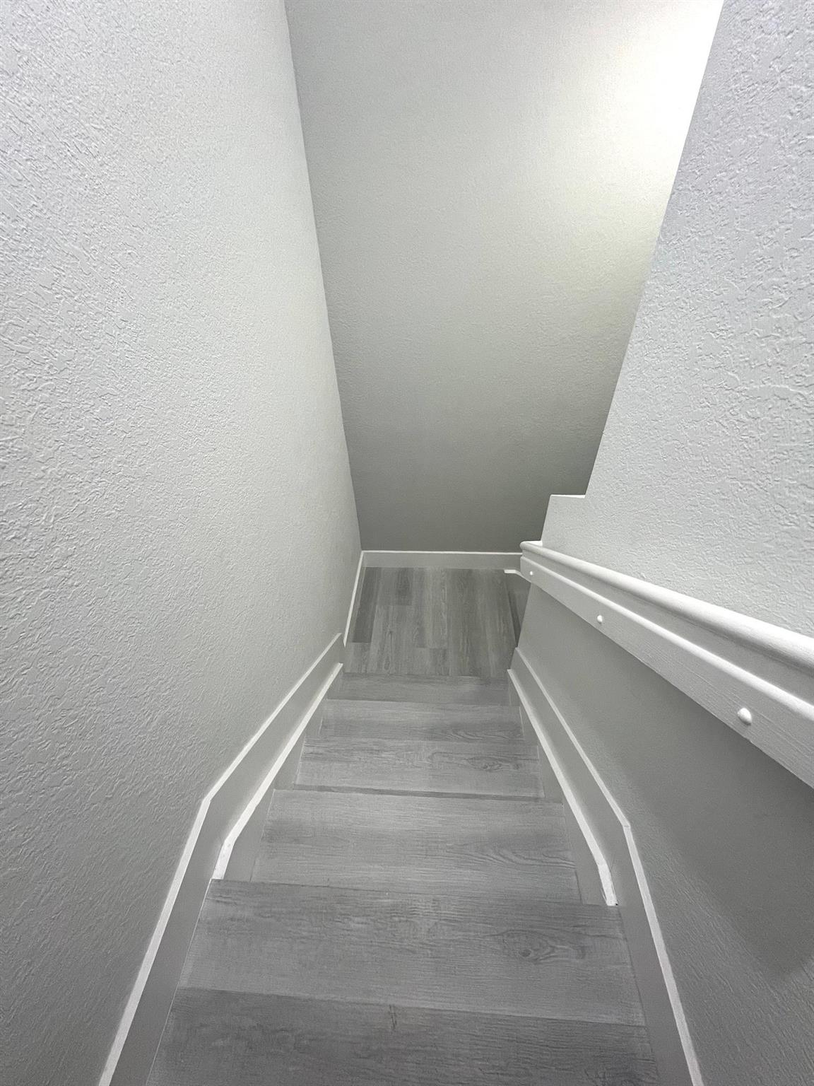 BAY WIND/DOMIICA & ELEUTH - Residential