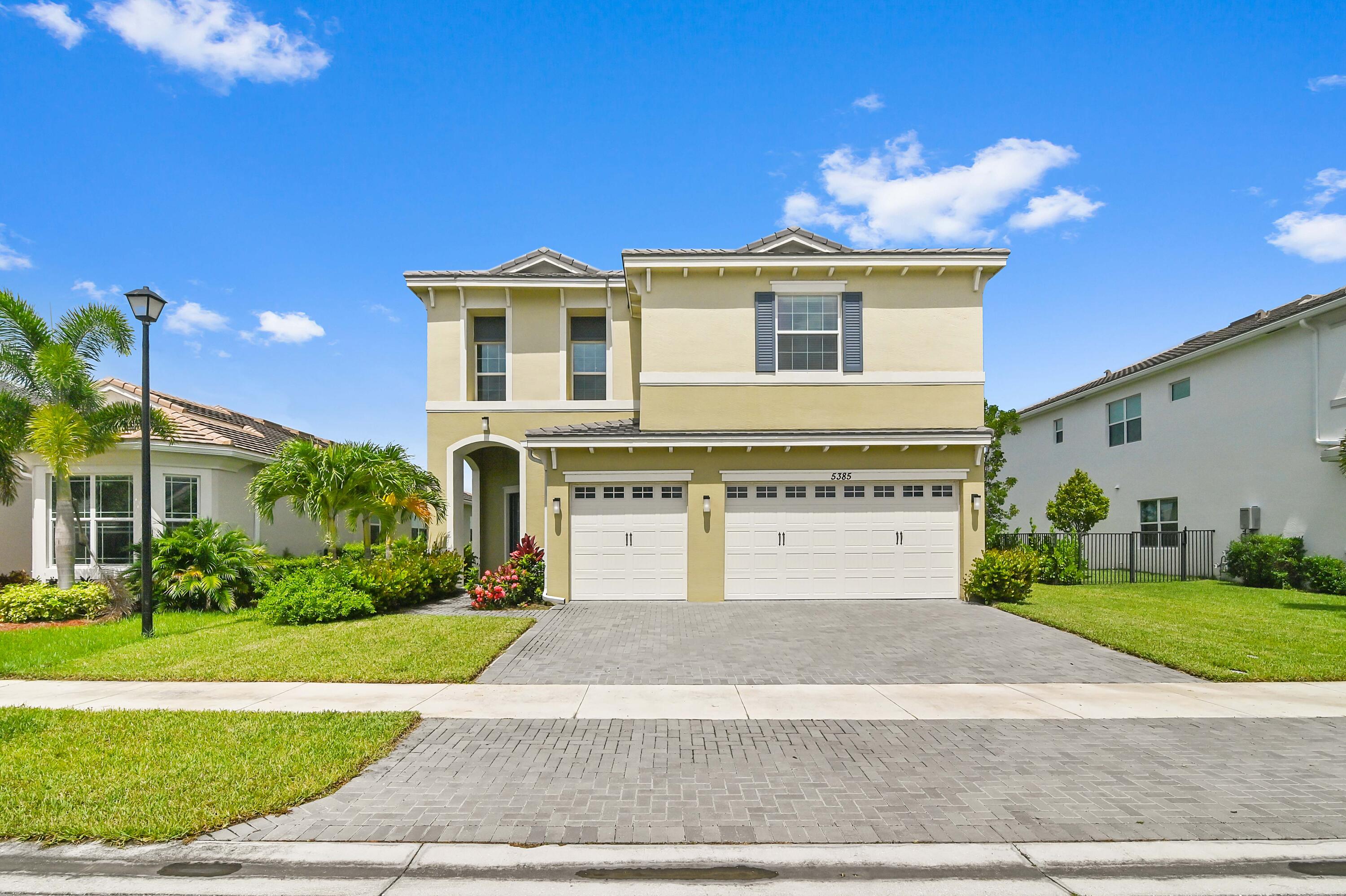 5385 Macoon Way