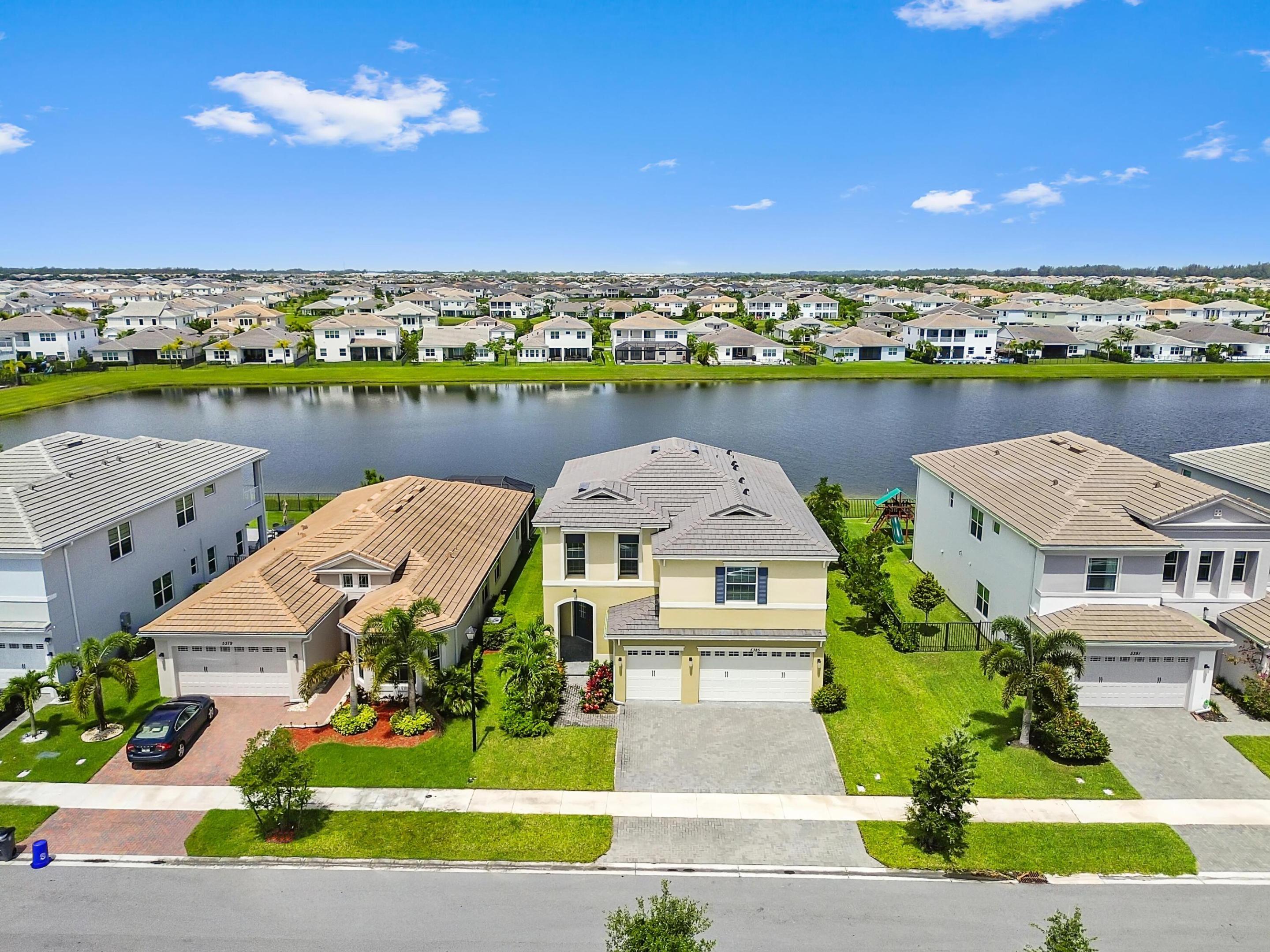 5385 Macoon Way
