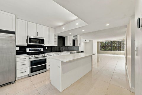 Tiny photo for 2768 CARAMBOLA Circle S #302, Coconut Creek, FL 33066 (MLS # B26090824)