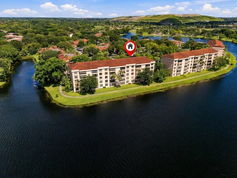 Tiny photo for 2768 CARAMBOLA Circle S #302, Coconut Creek, FL 33066 (MLS # B26090824)