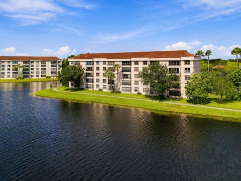 Tiny photo for 2768 CARAMBOLA Circle S #302, Coconut Creek, FL 33066 (MLS # B26090824)