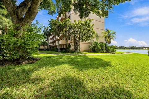 Tiny photo for 2768 CARAMBOLA Circle S #302, Coconut Creek, FL 33066 (MLS # B26090824)