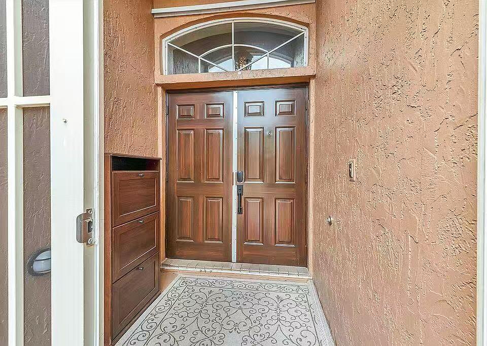 5877 NW 73rd Court