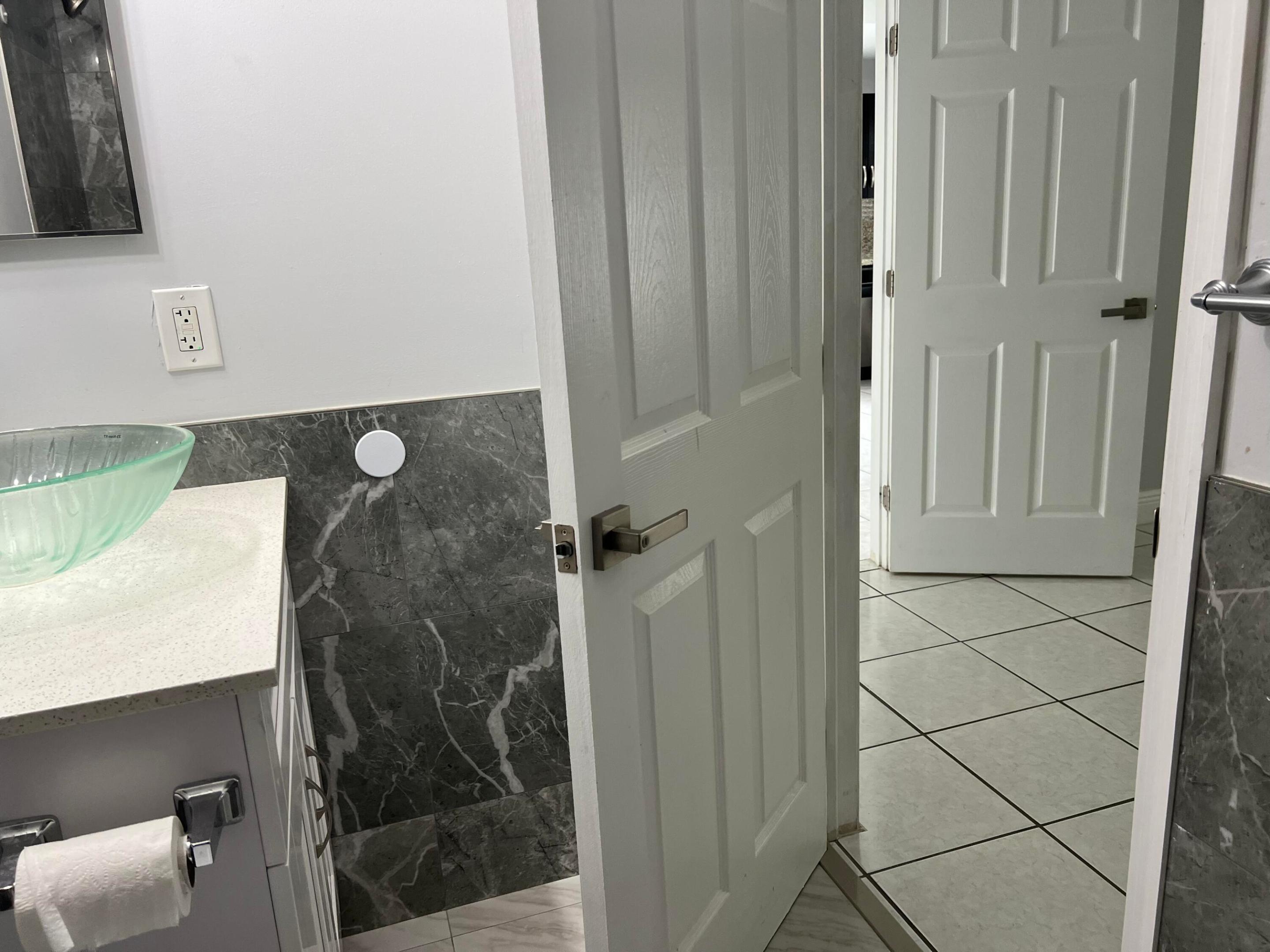 GREENVIEW SHORES - Residential Lease