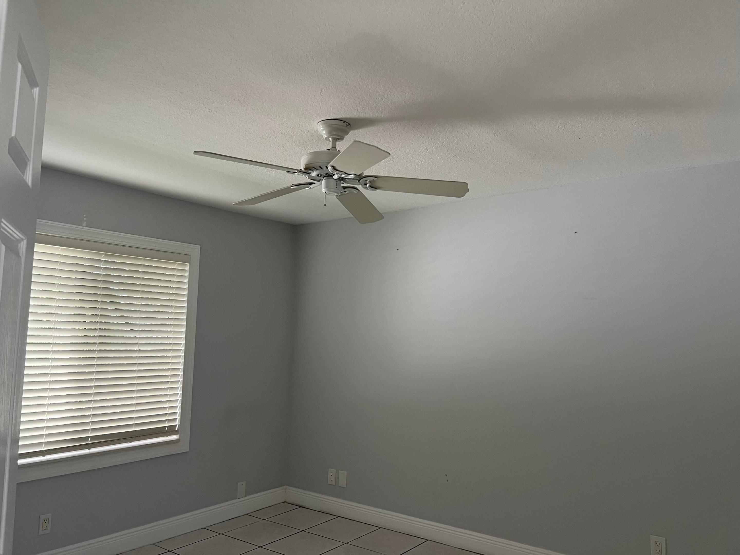 GREENVIEW SHORES - Residential Lease