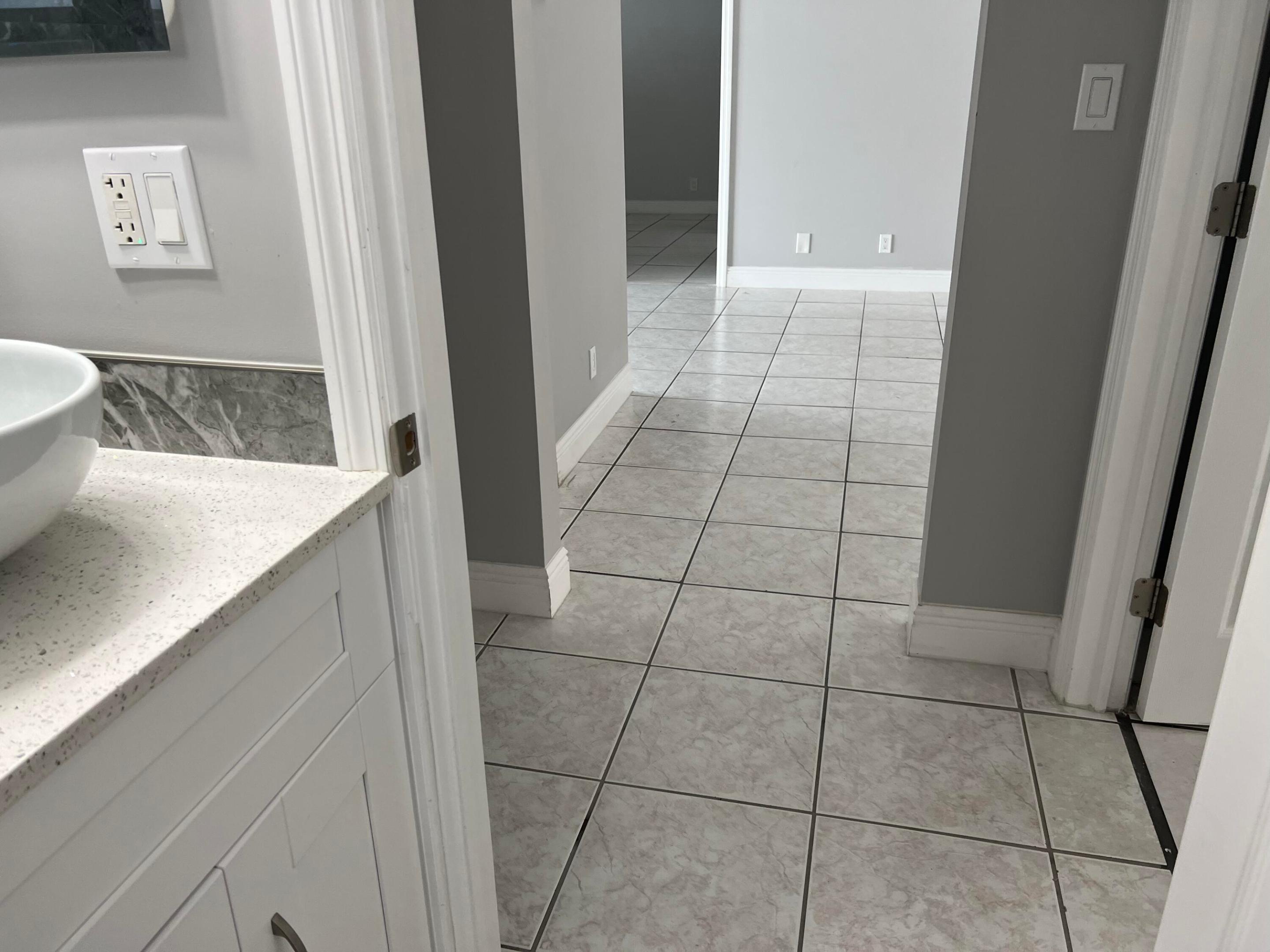 GREENVIEW SHORES - Residential Lease