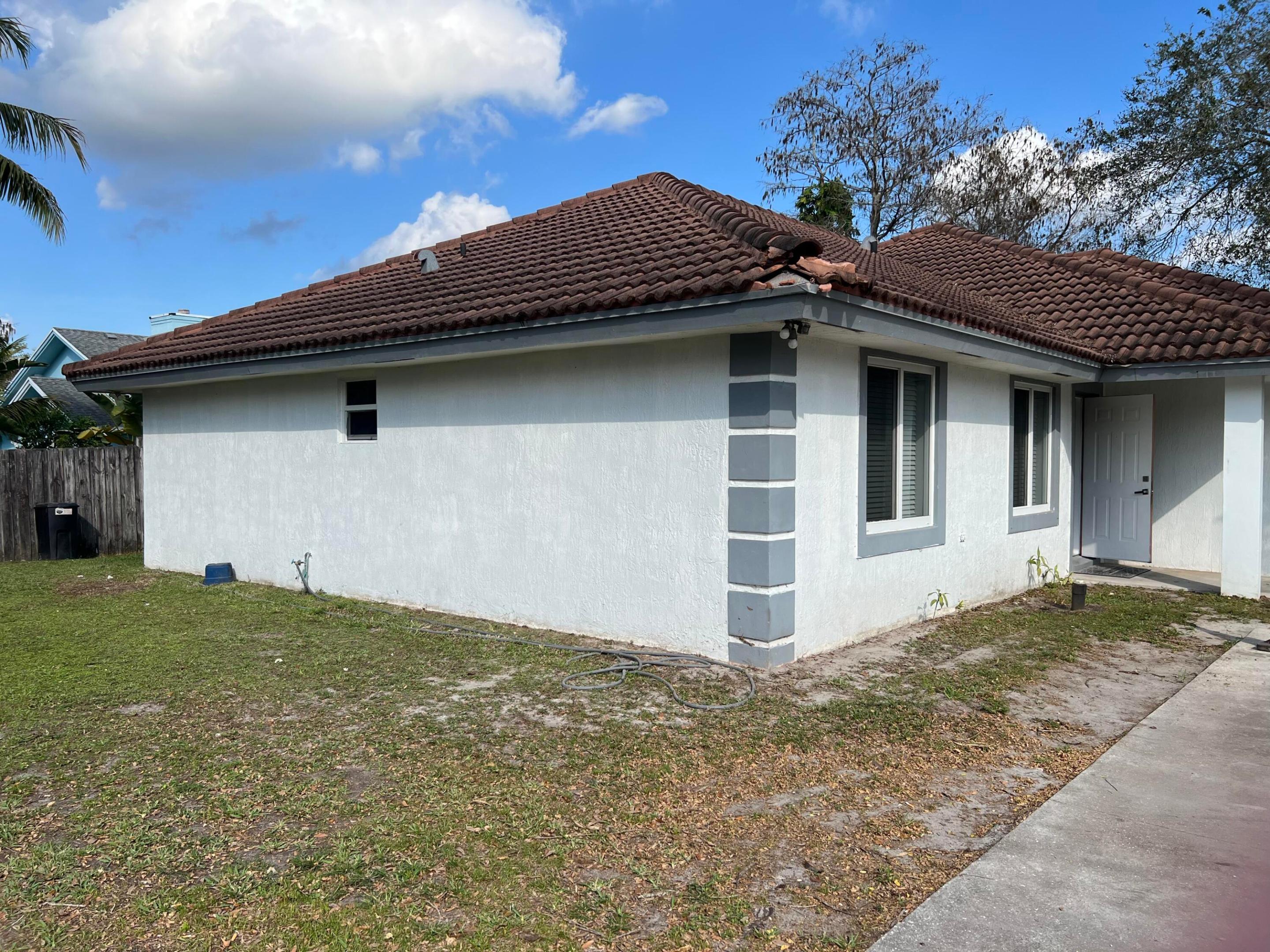 GREENVIEW SHORES - Residential Lease
