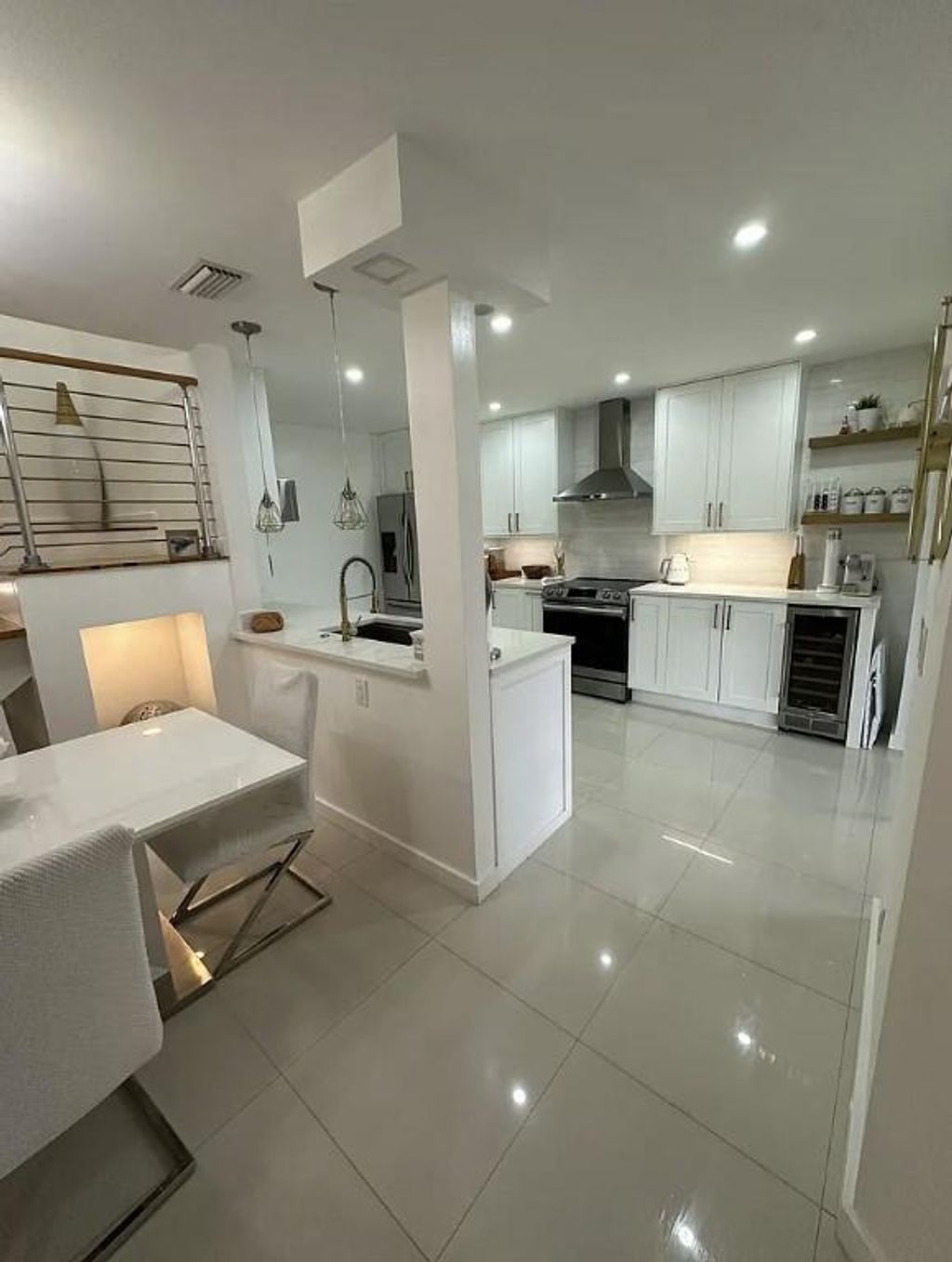 Photo of 8811 W Sunrise Boulevard, Plantation, FL 33322 (MLS # F10474808)