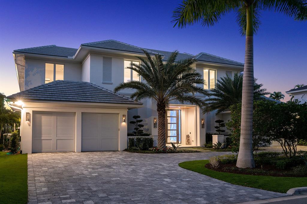 ROYAL PALM YACHT & COUNTRY CLUB - Residential