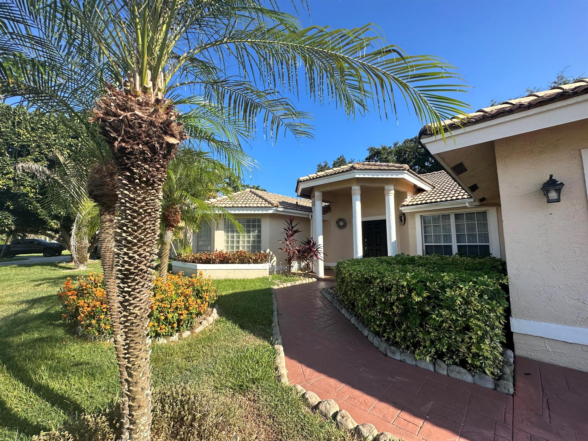 MNR CARE OF BOCA RATON - Residential