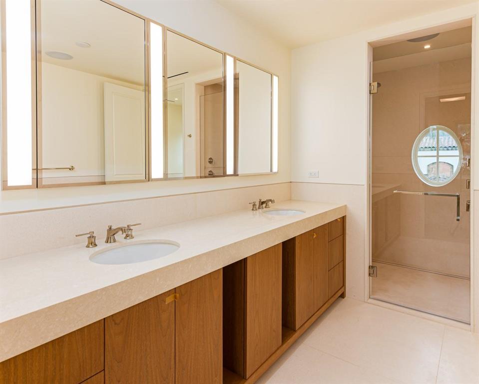 PARANGON - Residential