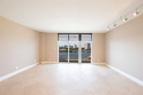 1 Las Olas Circle 605 Fort Lauderdale FL 33316