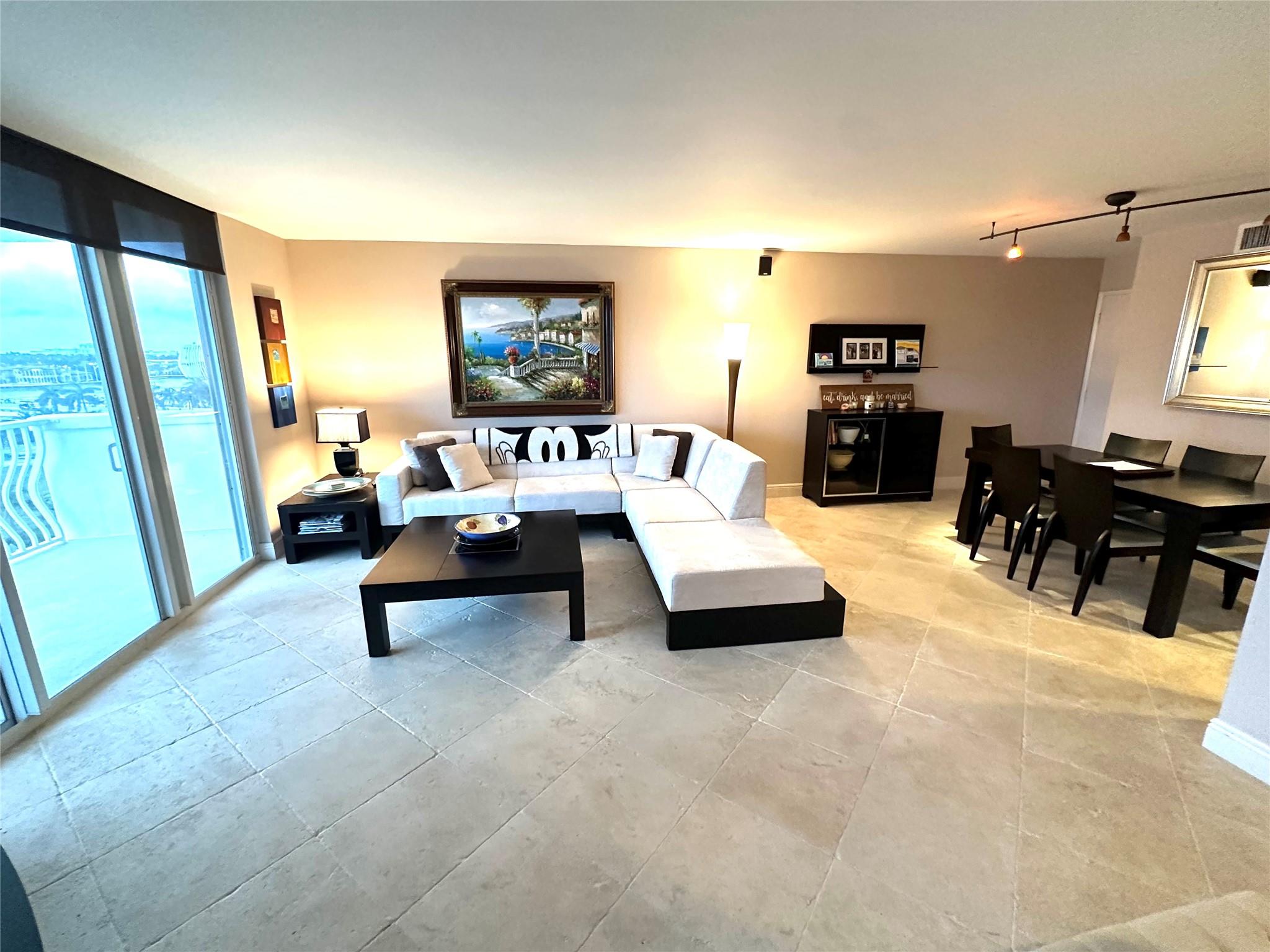 Venetian Condominium - Residential