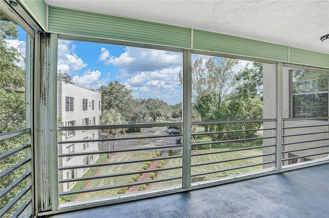 POINCIANA - Residential