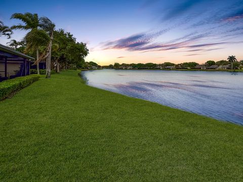 Tiny photo for 308 NW 97th Avenue, Plantation, FL 33324 (MLS # B26014971)