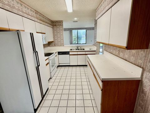 Tiny photo for 308 NW 97th Avenue, Plantation, FL 33324 (MLS # B26014971)