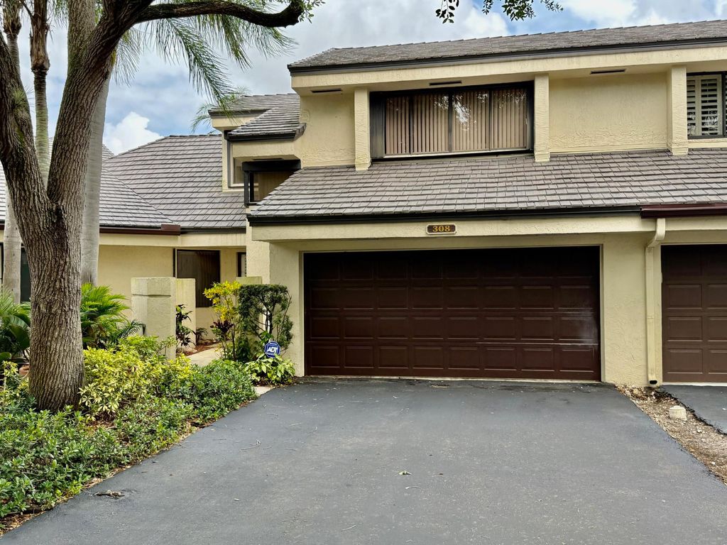 Photo of 308 NW 97th Avenue, Plantation, FL 33324 (MLS # B26014971)